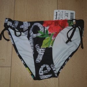 Desigual swim bottom